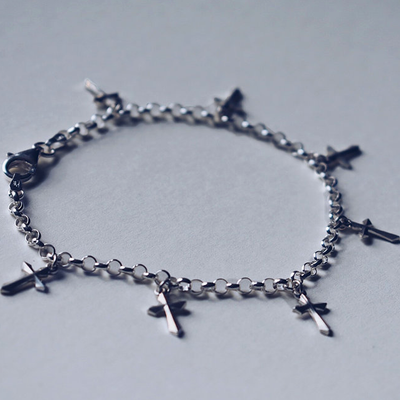 JB Jewelers Cross Bracelet